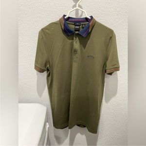 NWOT’s Hugo Boss Slim Fit Moisture Management Polo Shirt Men’s Size Large